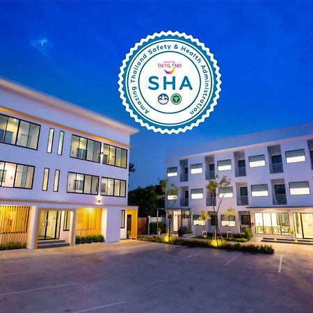 Meesuk Chiangrai Hotel Чіанграй Екстер'єр фото
