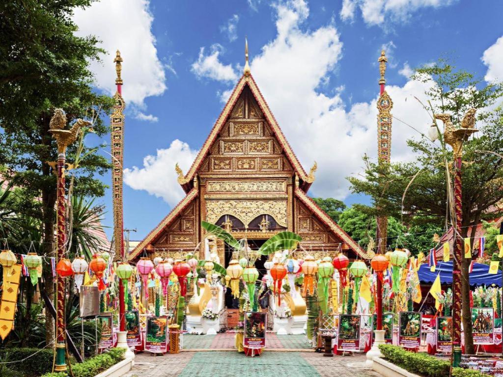 Meesuk Chiangrai Hotel Чіанграй Екстер'єр фото