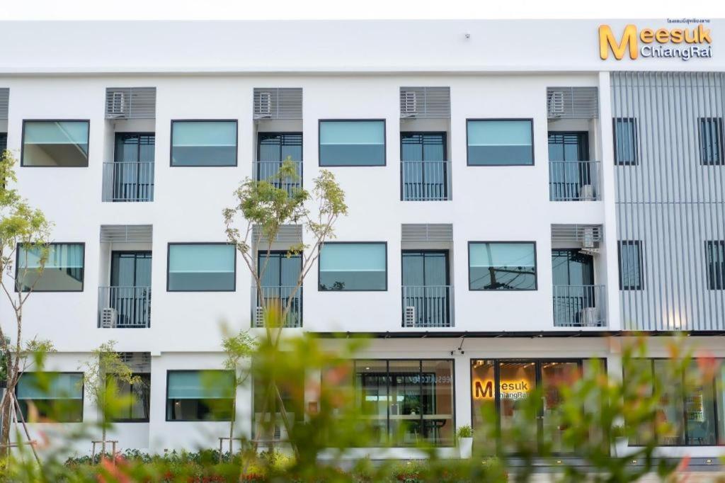 Meesuk Chiangrai Hotel Чіанграй Екстер'єр фото