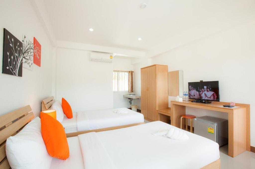 Meesuk Chiangrai Hotel Чіанграй Екстер'єр фото